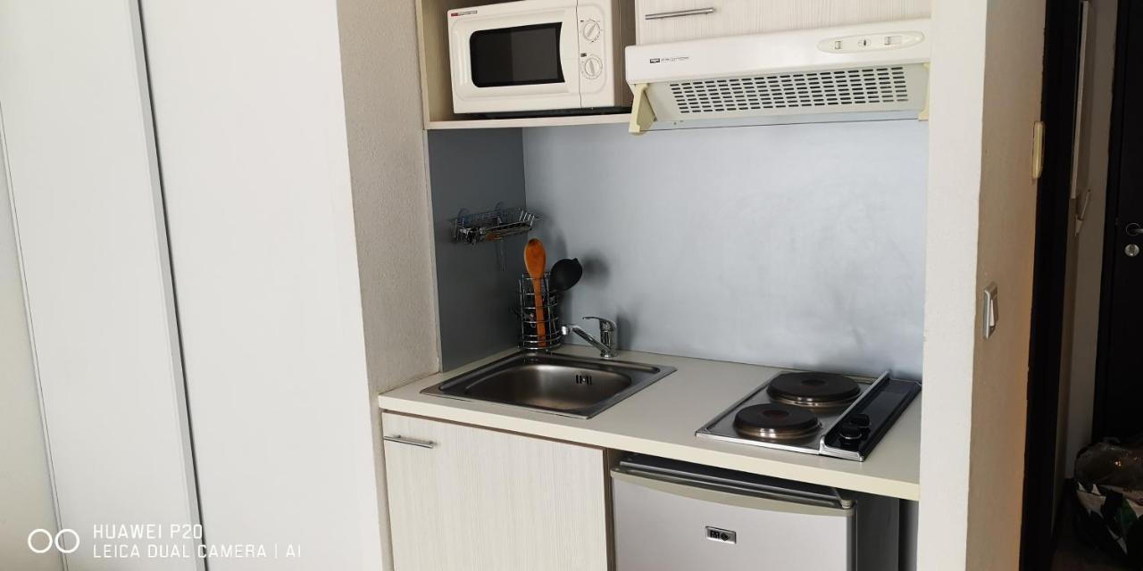 Studio 24M2 Au 4Eme Etage Ascenseur A Cote De La Gare Sncf Lourdes Kültér fotó